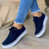 Dame ihre trendige sneakers - stylische braune schnürschuhe