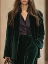 Samte blazer und hose - elegante damenanzug kombination