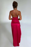 Ein-schulter kleid - exquisites abendkleid mit schicker hohslit