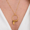 Personalisierbare gold charm-halskette – maßgeschmückte damenschmuck