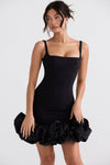 Damen minikleid - schickes outfit mit rüschen saum