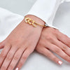 Chic silberne armreif - eleganter begleiter für frauen